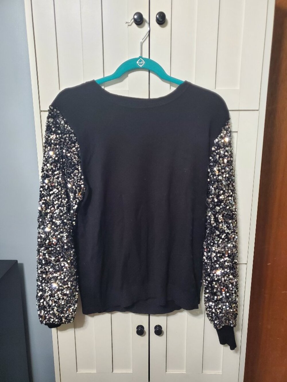 Size L Siani Milano Sequin Sweater